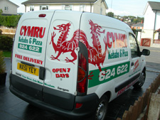 Cymru Kebabs van